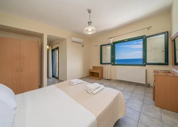 Dinos With Swimming Pool 빌라 *