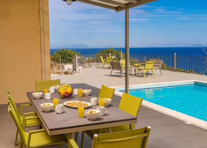 Dinos With Swimming Pool