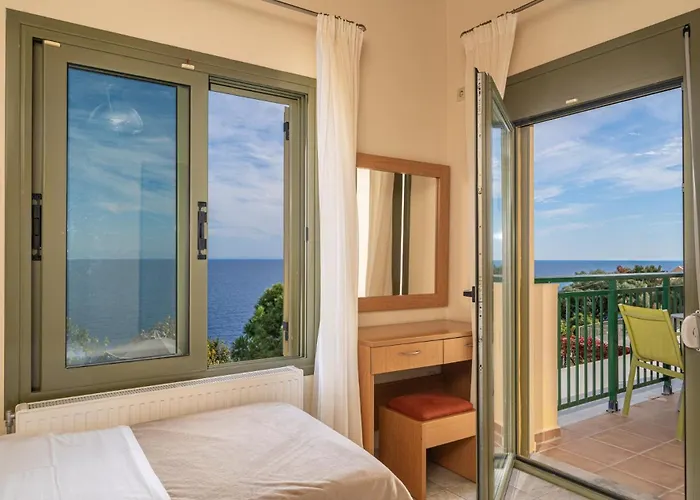 Dinos With Swimming Pool 빌라 Annináta